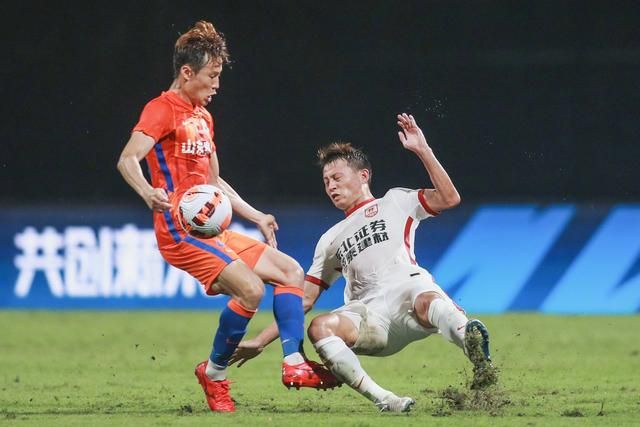 因为从2024年年初开始，就必须为下赛季制订相关计划，包括转会策略、夏季集训和热身赛安排等。